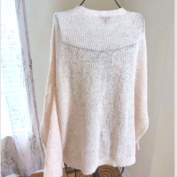NWT Vince Camuto Airy Knit Wool Blend Cardigan Dropped Shoulder Sweater XL Cream - Picture 4 of 16